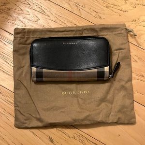 Burberry house check derby Elmore wallet in black/gold